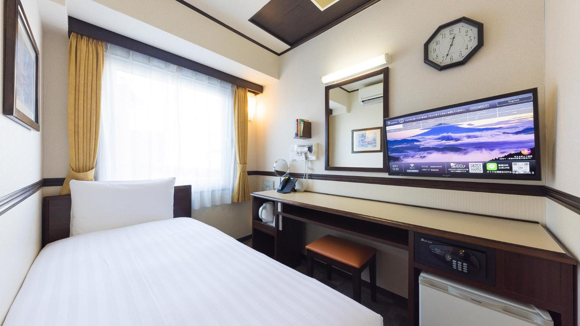 Toyoko Inn Osaka Shinsaibashi Nishi Room photo